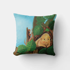 Almofada Hazel dormouse comendo avelã