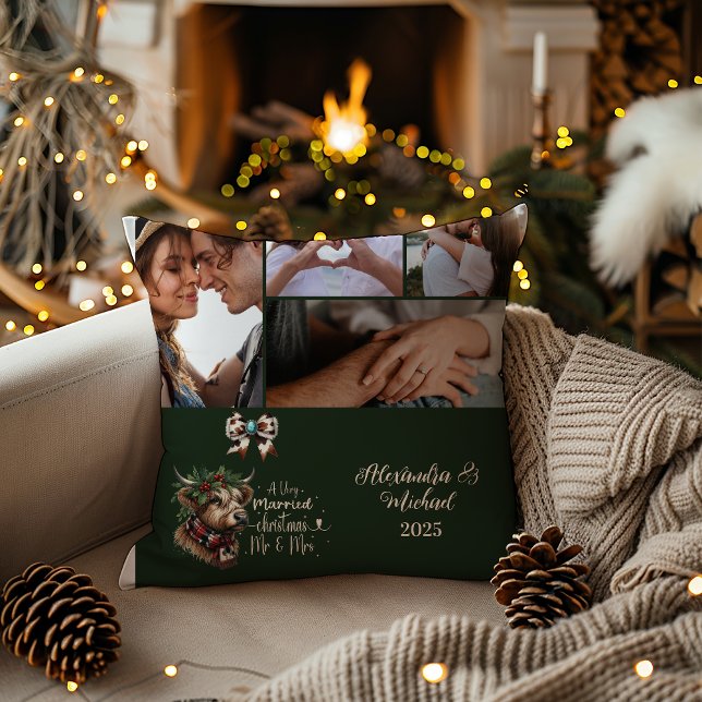 Almofada Highland Cow Feliz Natal Sra. e Sr. 5 Foto (Criador carregado)