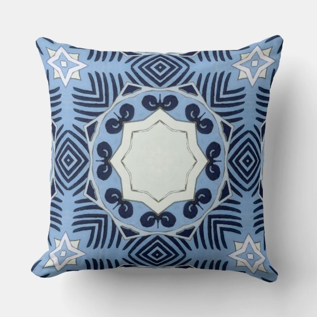 Almofada Home & Living > Home Décor > Pillows & Poufs > Thr (Frente)