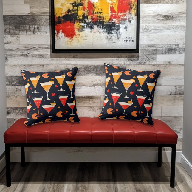 Almofada Hora do Cocktail Vintage (fun pillows for home bar or man cave!)