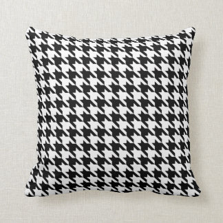 Almofada Houndstooth preto e branco clássico