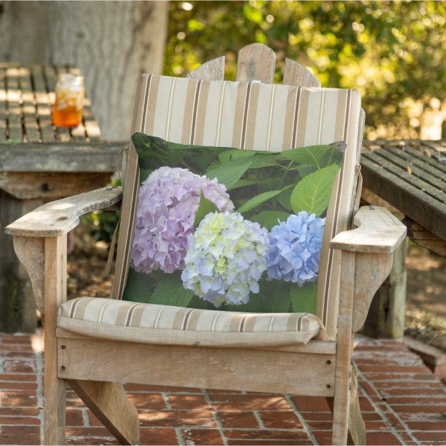 Almofada Hydrangeas, flores rosa, flores roxas azuis (Cadeira)
