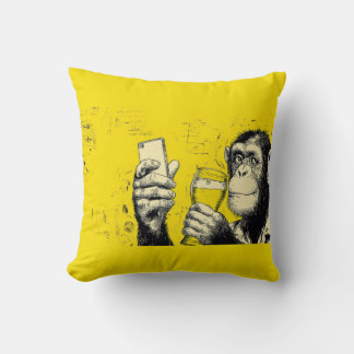 Almofada Ilustração de Macaco Engraçado Tirando Selfie – Ch