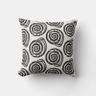 Almofada Impressão de bloco espiral do Seashell, preto e