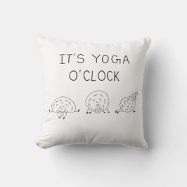 Almofada It’s Yoga O’Clock Sheep