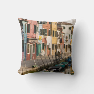 Almofada Itália, Burano. Casas coloridas alinham um