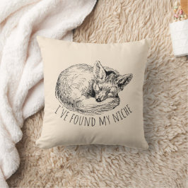 Almofada I've Found My Niche Cozy Napping Fox