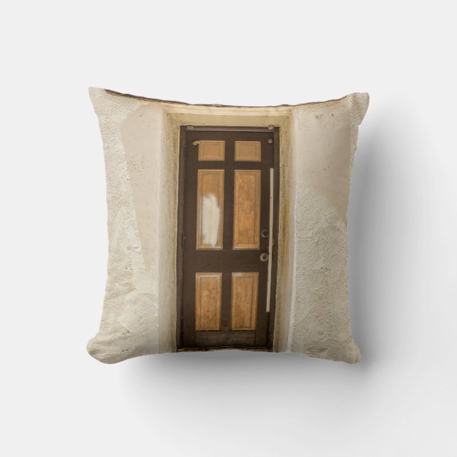 ALMOFADA JANELA DE MADEIRA ROWN NA PAREDE DE CONCRETO BRANC (Frente)