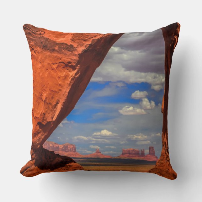 Almofada Janela de rocha para o Monument Valley, AZ (Frente)