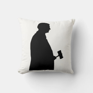 Almofada Juiz com Gavel Silhouette
