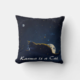 Almofada Karma é um gato roncando no meu colo