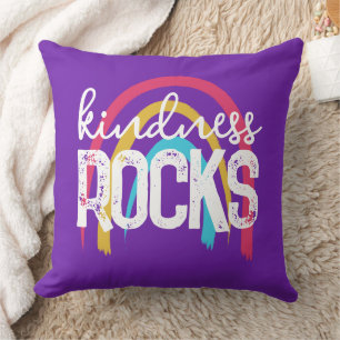 Almofada Kindness Rocks Rainbow
