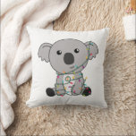 Almofada Koala Christmas Snow Winter Animais Koalas<br><div class="desc">O Koala para o Natal com luzes de fadas. Animais engraçados com presentes e neve até as férias. Também é engraçado para o Natal em julho. Os coalas são animais doces e perfeitos para o Natal.</div>