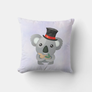 Almofada Koala em um chapéu preto