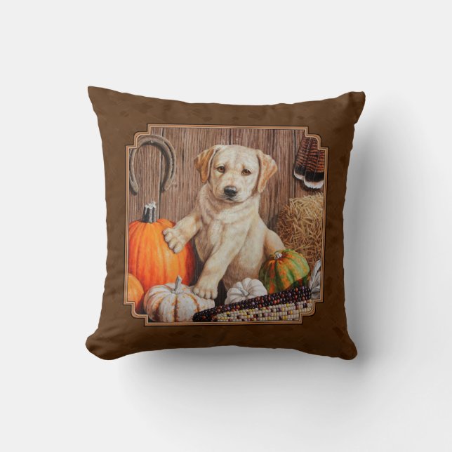 Almofada Labrador Retriever Dog & Pumpkins Brown (Frente)