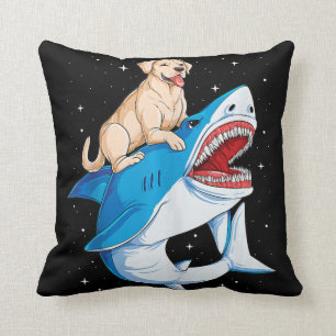 Almofada Labrador Riding Shark, Jawsome Dons Do Pão De Cã