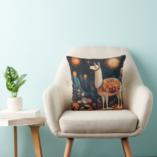 Almofada Lama Whimsical em uma paisagem ploral estelar