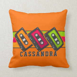 Almofada Laranja conhecida retro do vintage 80s da cassete