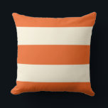 Almofada Laranja e Ecru Stripe Travesseiro<br><div class="desc">Largas em nóvoa e laranja idosa são um sotaque moderno e pré-descortante para a sua decoração doméstica. Par com padrões mais ousados para uma mistura elegante e estilo de tendência.</div>