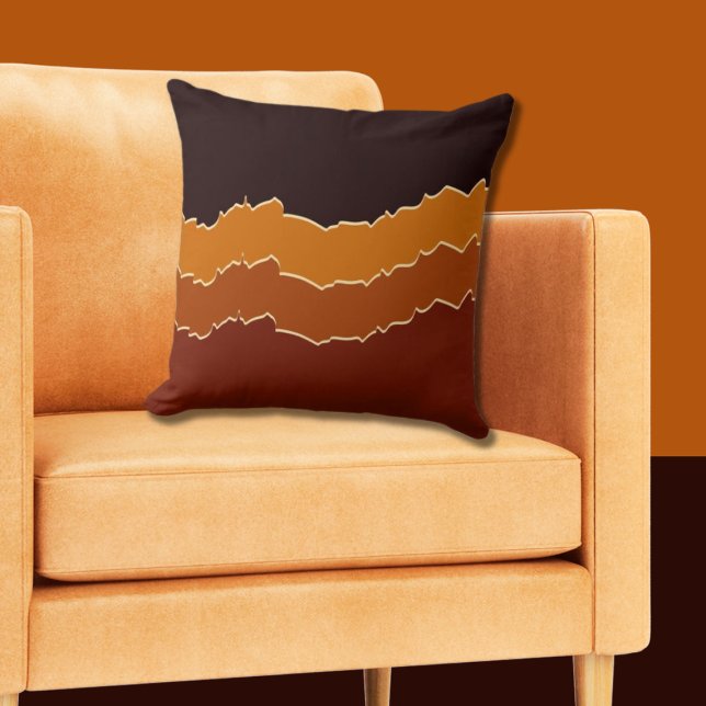 Almofada Laranja e faixas negras irregulares rasgadas (Black and Orange Pillow Torn Layer Pattern)