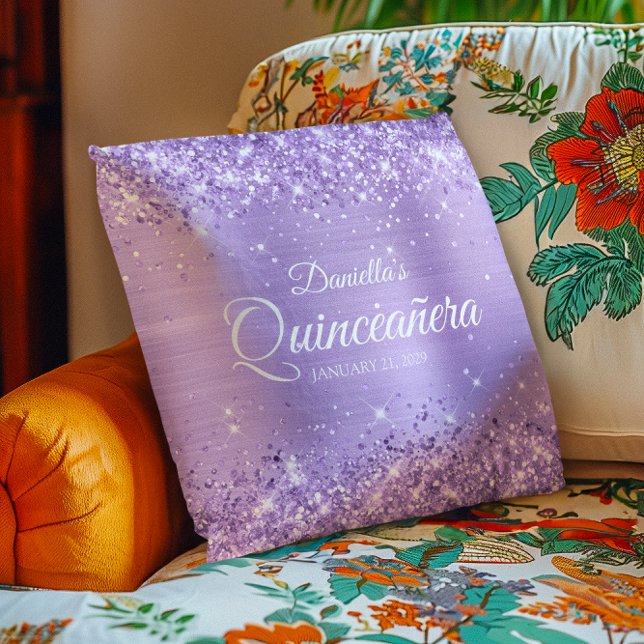 Almofada Lavanda brilhante Foil Quinceañera (Glittery Lavender Foil Quinceañera Throw Pillow)