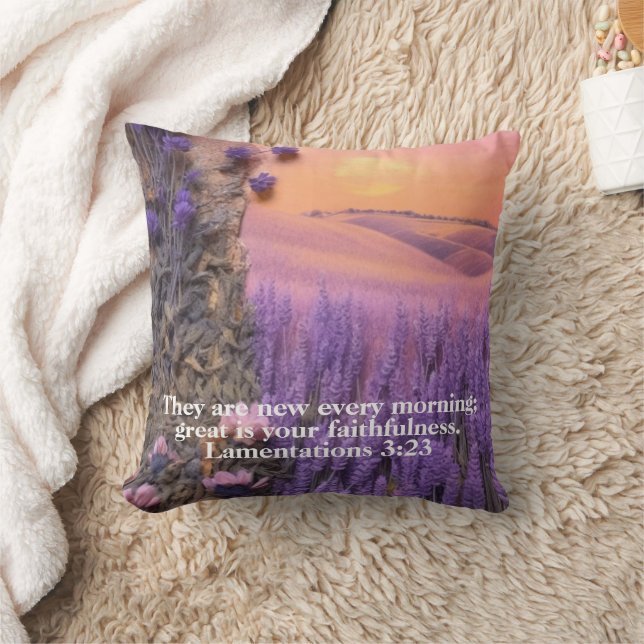 Almofada Lavender Throw Pillow Lamentations 3:23 (Cobertor)