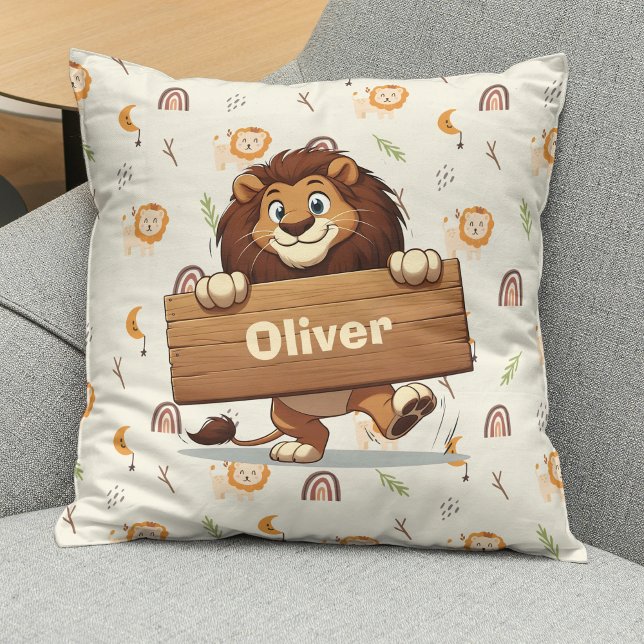 Almofada Leão Reprodutor com Placa de Nome de Madeira (Criador carregado)