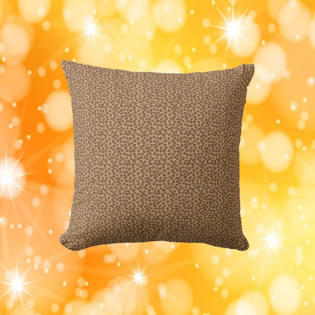 Almofada Leopard Pattern Impressão Brown (A throw pillow with a brown leopard print pattern.)