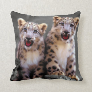 Almofada Leopardo de neve Cubs