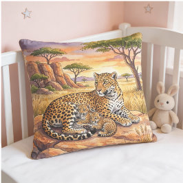 Almofada Leopardo Mamãe e Filhotes Animais da Savana