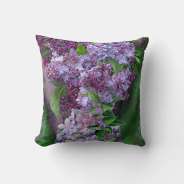 Almofada Lilacs no travesseiro do decorador da arte do vaso