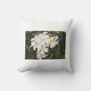 Almofada Lindas flores brancas, Plumeria, travesseiro