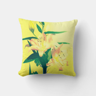 Almofada Lírio em amarelo moderno