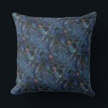 Almofada Lírios Monet e Reflexões de um Selvagem<br><div class="desc">Incorporado à design desse produto está um belo impressão da série Águas Lírios — este em particular é chamado | Lírios e Reflexões de Água Selvagem | óleo de canvas pintado de 1916 a 19 pelo impressionista francês Claude Monet (1840-1926). Em 1899 Monet começou a pintar os lírios-d'água, uma série...</div>