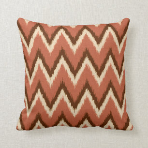 Almofada Listras de Ikat Chevron - oxidação, Brown e bege