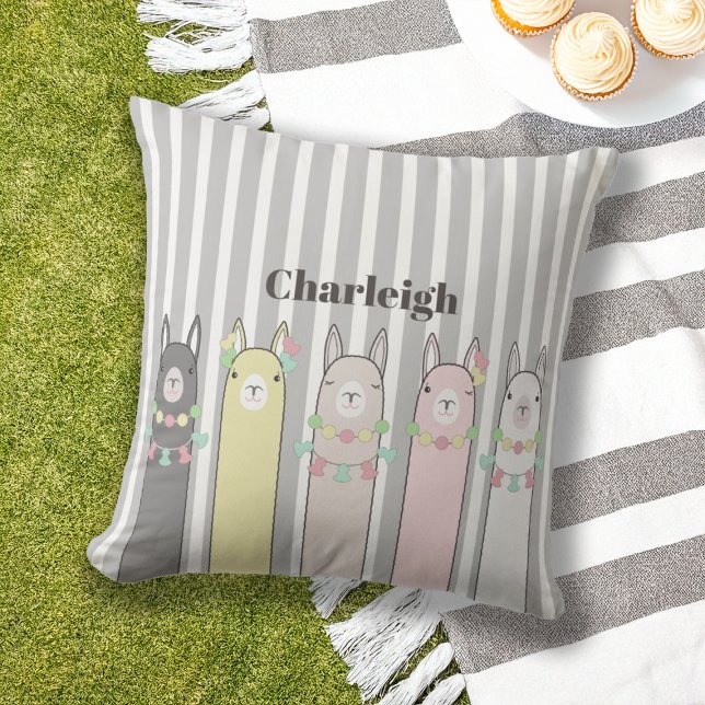 Almofada Llamas Coloridas, Cute Personalizadas (Criador carregado)