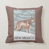 Lobo cinzento StandingNew México