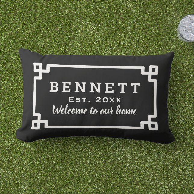 Almofada Lombar Boas-vindas ao Monograma Personalizado de Chave Gr (Grama)