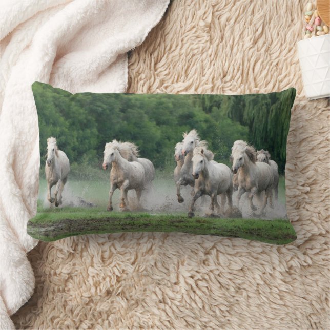 Almofada Lombar Cavalos Camargue Correndo na Água (Cobertor)