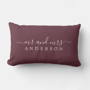 Almofada Lombar Chic Newlywn Sr. Burgundy Monogrammed