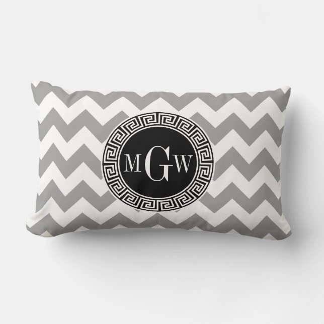 Almofada Lombar Cinza Chevron Branco Preto Chave Grega 3 Monograma (Frente)