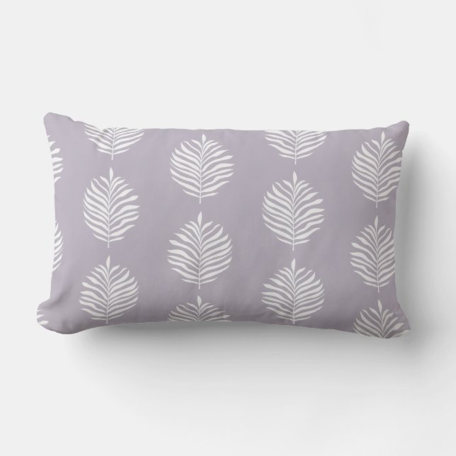 Almofada Lombar Coastal Palm Leaf Pattern Misty Lilac Throw Pillow (Frente)