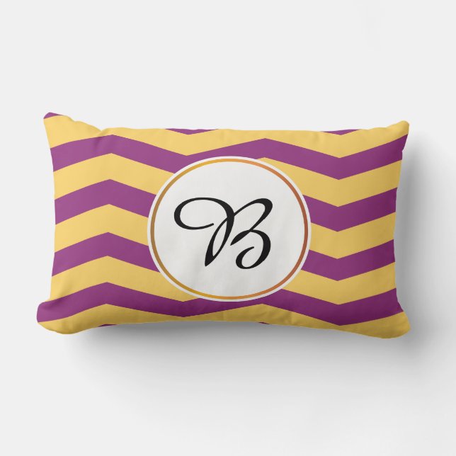 Almofada Lombar com padrão monograma e chevron (Frente)