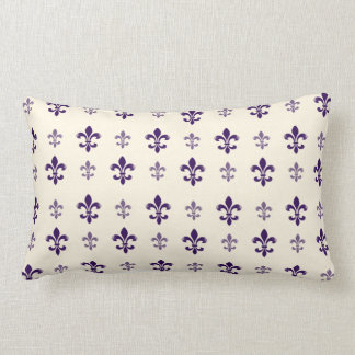 Almofada Lombar Flor de lis elegante roxa e de creme