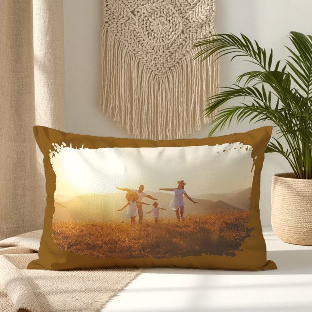 Almofada Lombar Fronteira Marrom Grunge Moderno Foto (Brown Modern Grunge Border Photo Lumbar Pillow)