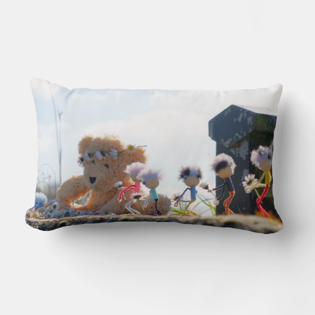 Almofada Lombar Fubby's die madeliefjes naar een Beer brengen. (Frente)