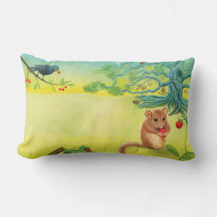 Almofada Lombar Hazel Dormouse Comendo Morango Selvagem Pílula