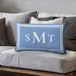 Almofada Lombar Letra azul e branca três letras monograma<br><div class="desc">Travesseiro decorativo Monograma com Três Letras Azul e Branco</div>
