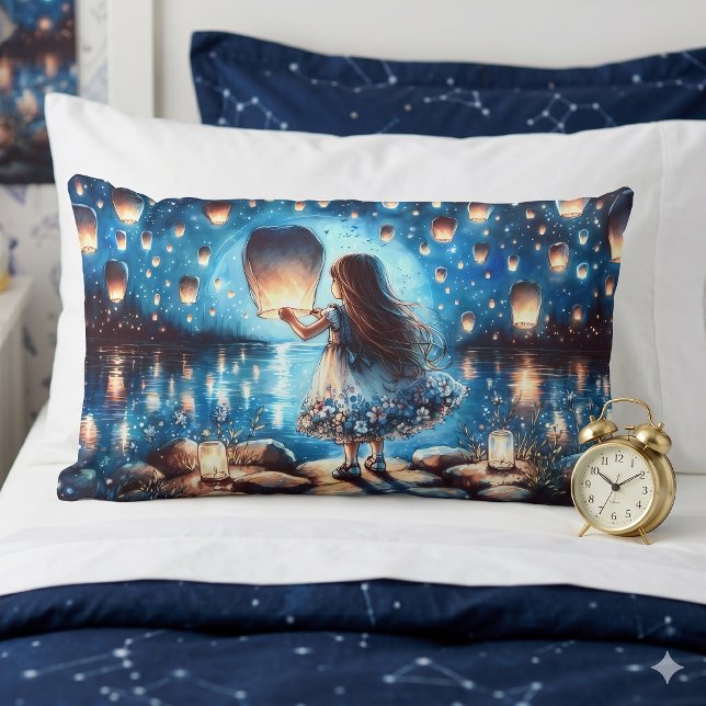 Almofada Lombar Menina do Lago da Lanterna ao Luar (Moonlit Lantern Lake Girl Lumbar Pillow)