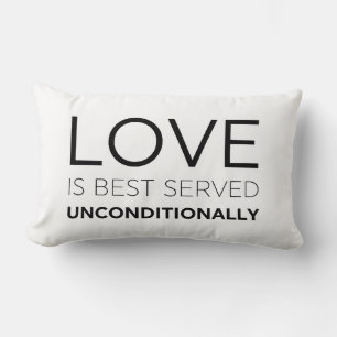 Almofada Lombar O Amor É Melhor Servido Incondicionalmente